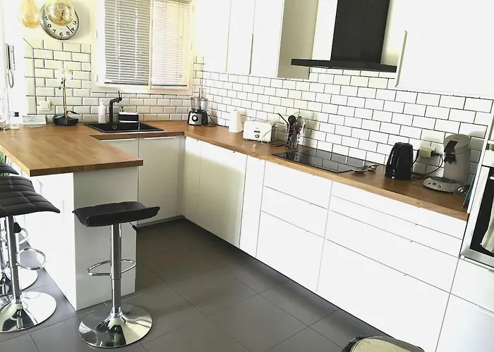 With Air-conditioned Pool, 15 Minutes From Beaches And Montpellier Фаберже