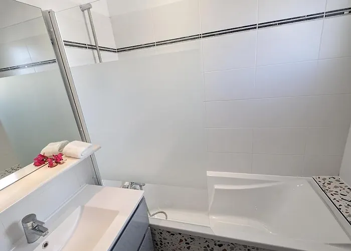 With Air-conditioned Pool, 15 Minutes From Beaches And Montpellier Фаберже